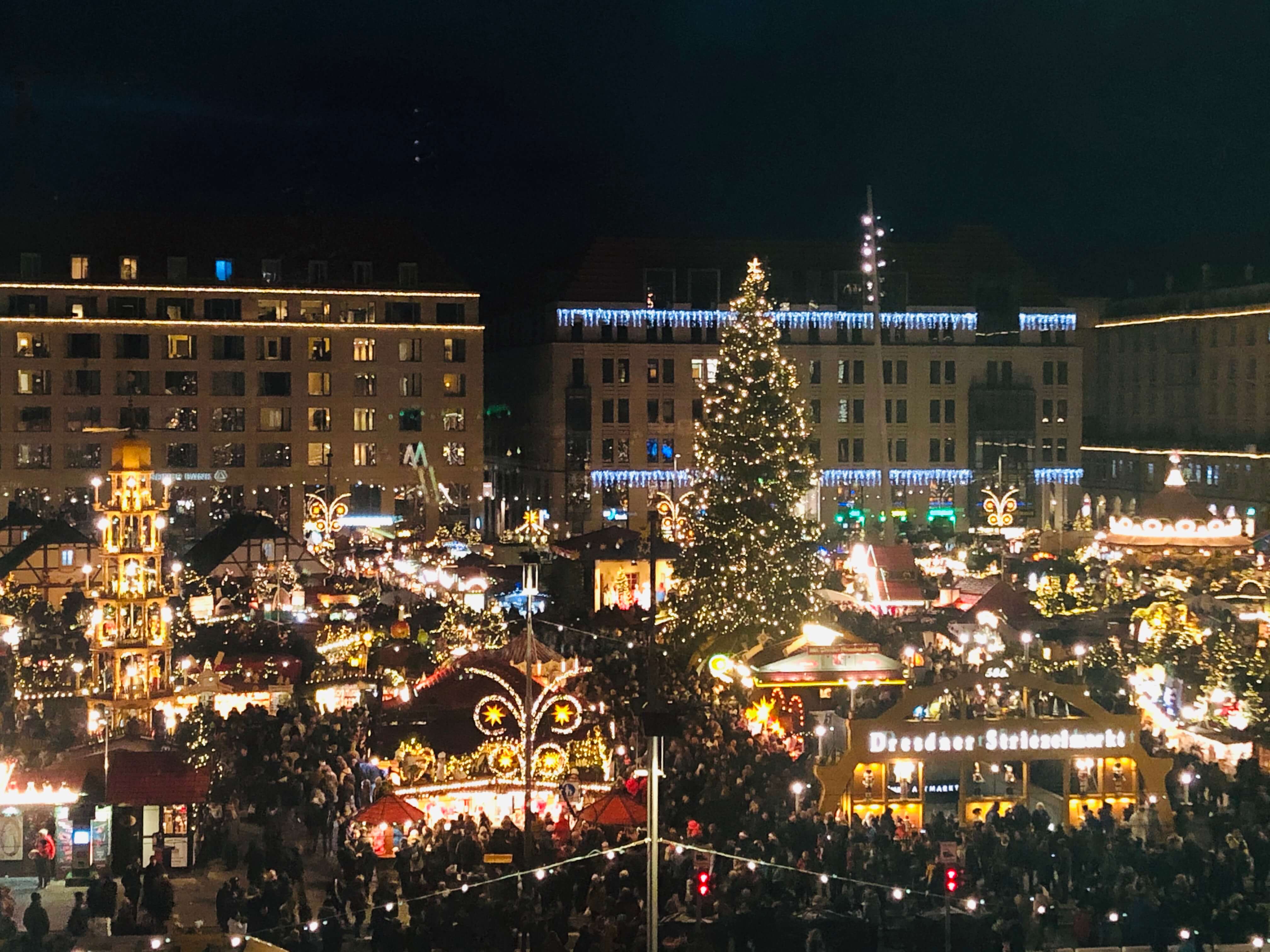 ドイツ最古のドレスデンクリスマスマーケットとシュトレン祭り