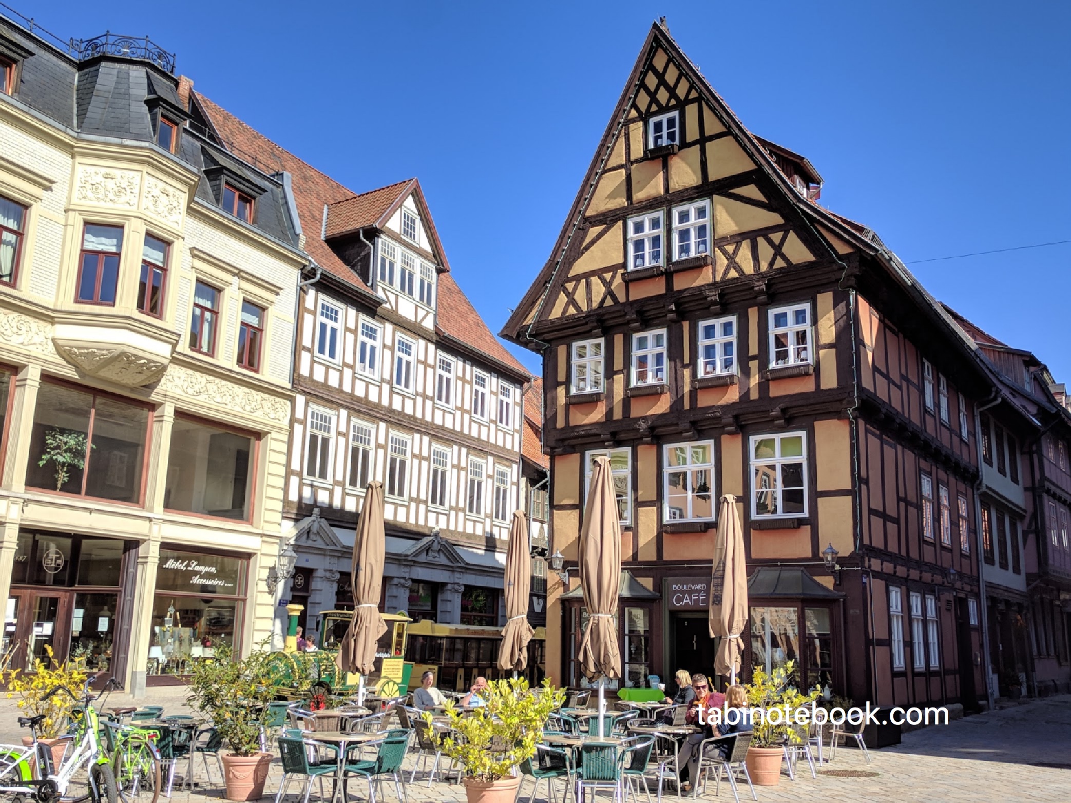 ドイツ最古の街 木骨組みの家が立ち並ぶクヴェトリンブルグ観光